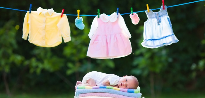 Kinderkleidung mieten: Pro und Kontra! ( Foto: Shutterstock- _FamVeld )