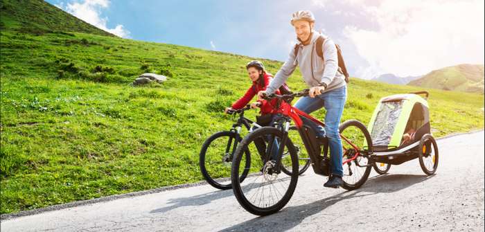 Outdoor-Urlaub mit Baby: Perfekt vorbereitet in das erste Abenteuer ( Foto: Shutterstock- Andrey_Popov )